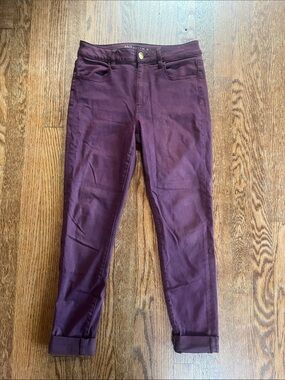 Like New American Eagle Outfitters Maroon Slim Jeans
